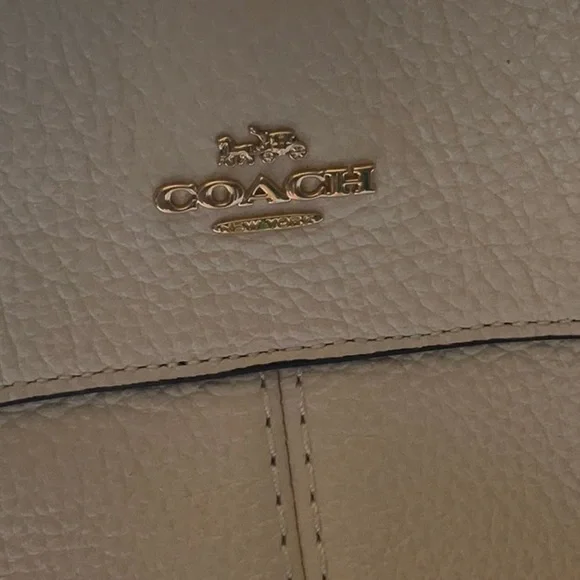 Coach  Leather Bag - Picture 9 of 9